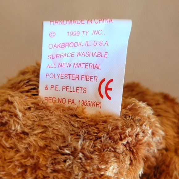 Fuzz Beanie Baby Retired Bear NWT Tag Errors - Picture 8 of 8